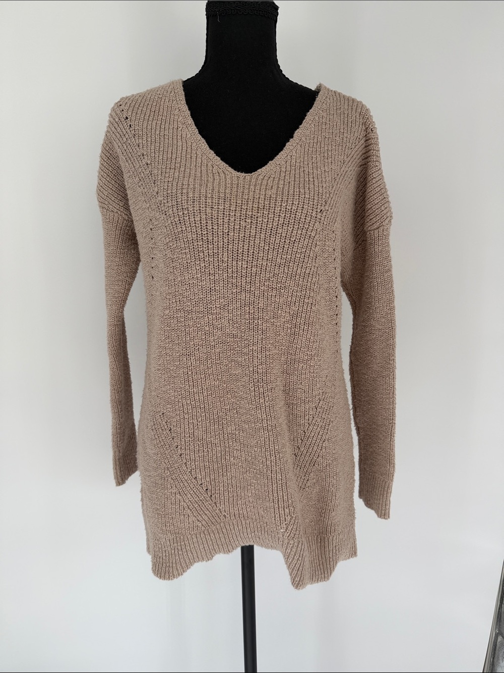 Torrid 00 Cozy V-Neck Knit‎ Tunic Sweater - Taupe crossing back